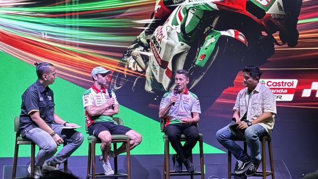 Johann Zarco dan Lucio Cecchinello