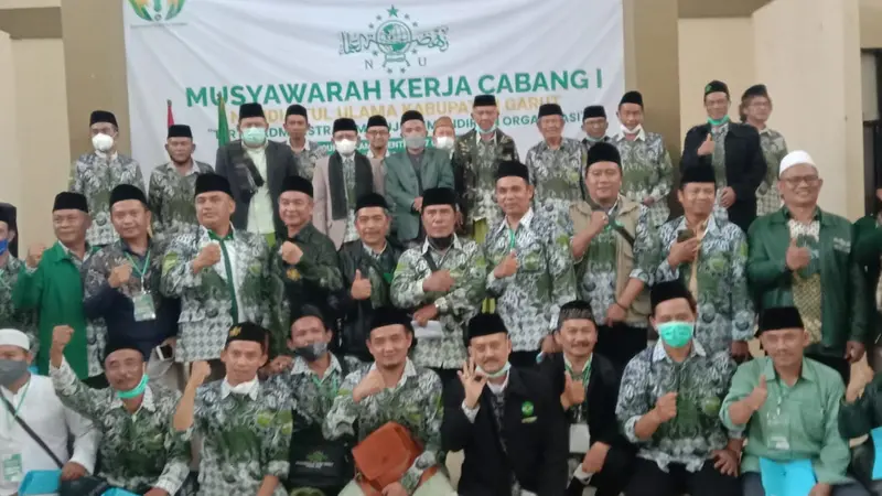 Pengurus PCNU Garut setelah melakukan Musyawarah Kerja ke-1 Cabang PCNU Garut, beberapa waktu lalu.