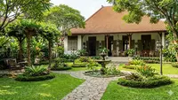 8 Inspirasi Halaman Rumah Zaman Dulu yang Masih Menarik Ditiru untuk Hunian Modern