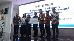 Keluarga Jurnalis Hilang Kontak di Perairan Krakatau Terima Santunan 10 BUMN