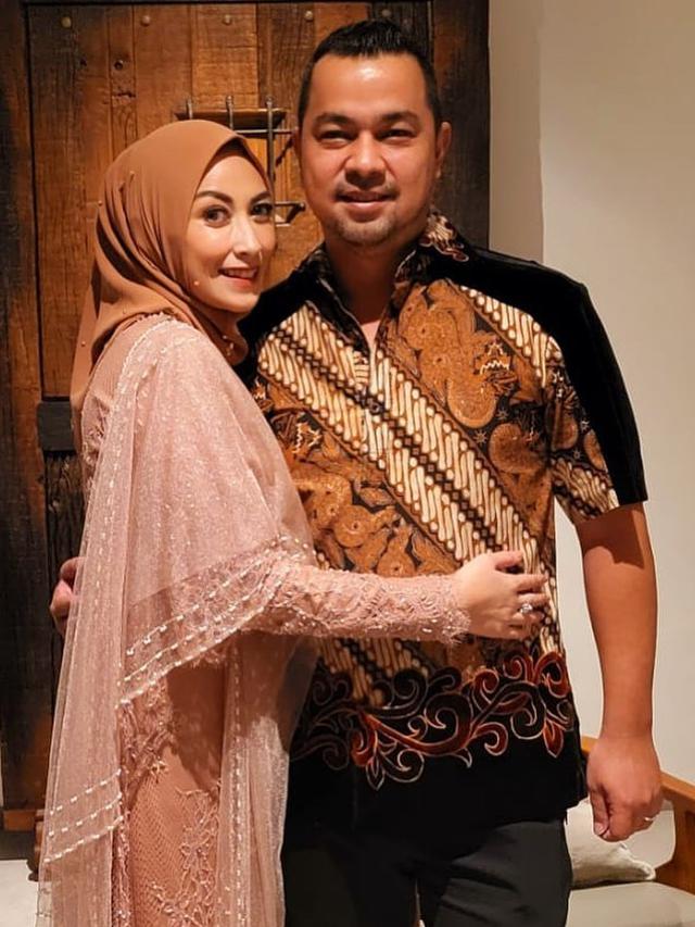 6 Potret Transformasi Annisa Trihapsari, Kini Hamil di Usia 45 Tahun