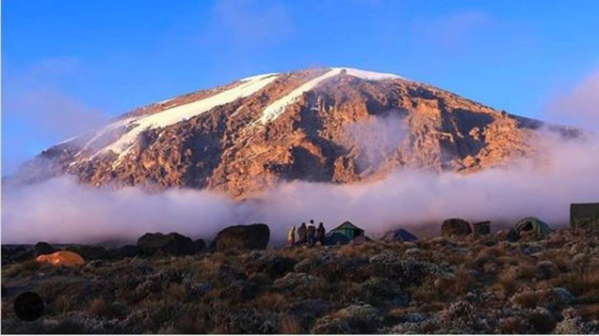 6 Fakta Menarik Gunung Kilimanjaro, Titik Tertinggi di Afrika dan Warisan  Dunia UNESCO - Lifestyle Liputan6.com