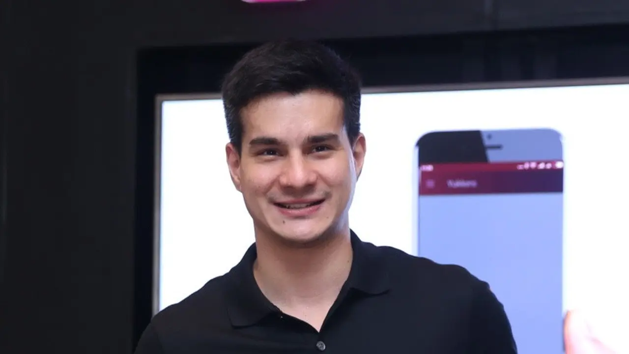 [Bintang] Steve Emmanuel