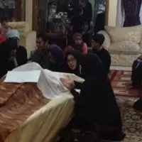 Ayah Rina Gunawan meninggal dunia. (Rivan Yuristiawan/Bintang.com)