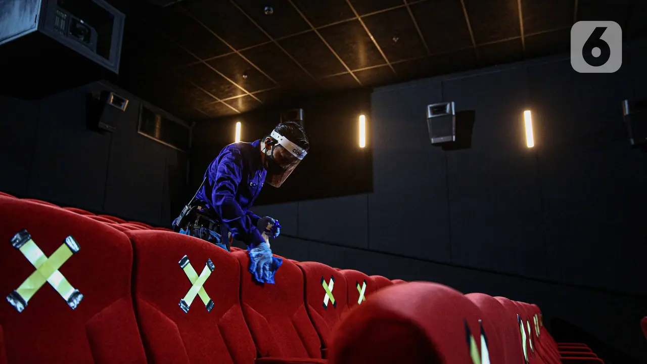 Suasana Bioskop Cinepolis di Jakarta yang Kembali Beroperasi