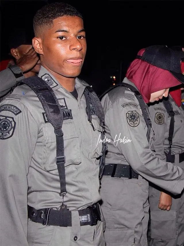 6 Editan Foto Marcus Rashford Jika Kerja di Indonesia Ini Kocak