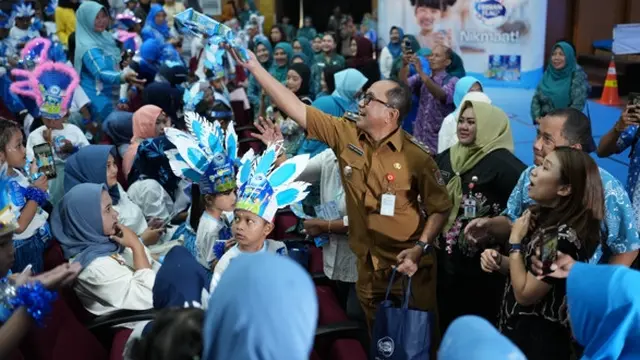 Lebih dari 10.000 anak PAUD di lima kota mengikuti Gerak Cermat dengan senam dan permainan edukatif. Selain menyenangkan, aktivitas ini membantu melatih motorik, konsentrasi, kerja sama, dan percaya diri.