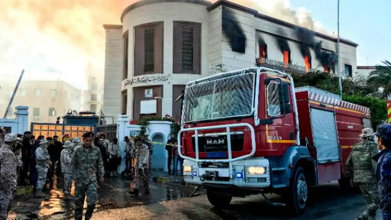 Gedung Kementerian Luar Negeri Libya jadi sasaran serangan teroris pada 25 Desember 2018 (AFP PHOTO)