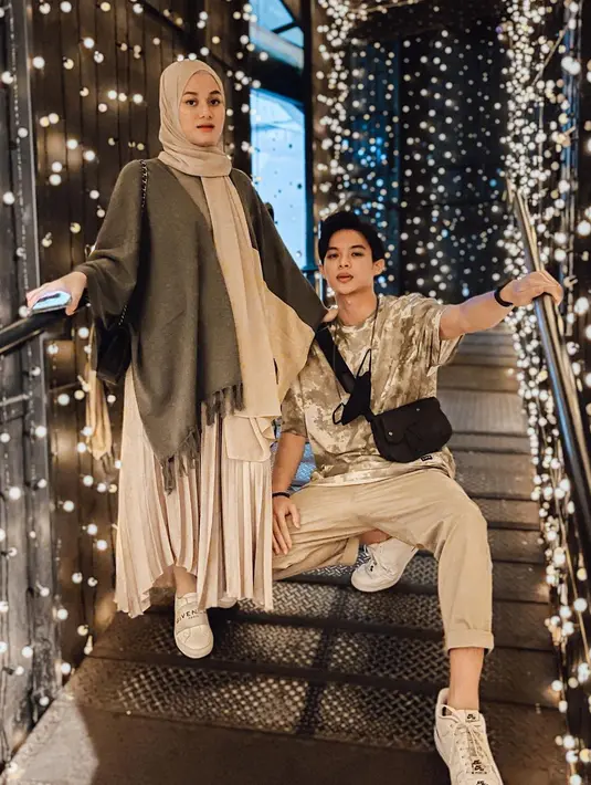 Rey Mbayang dan Dinda Hauw (Instagram/dindahw)