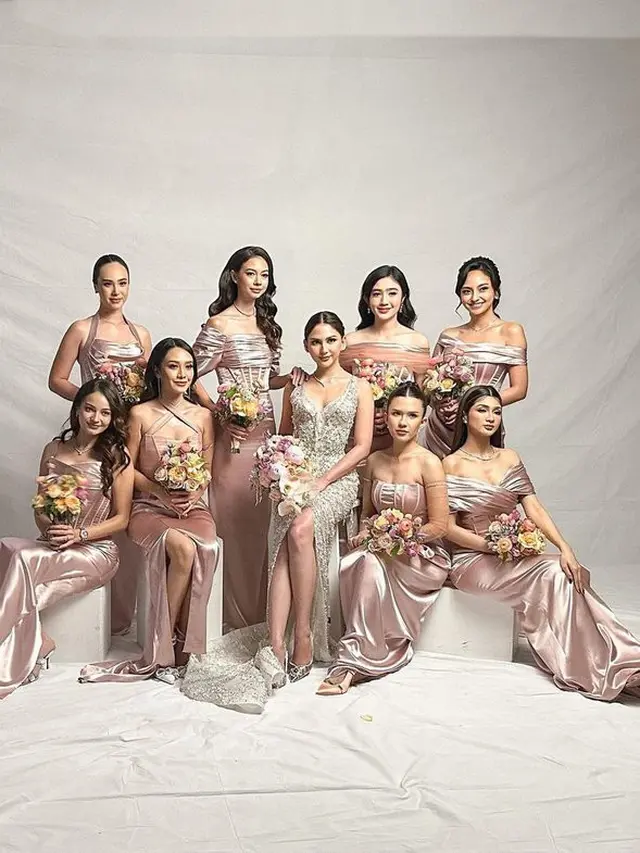 6 Potret Pesta Pernikahan Jessica Mila dan Yakup Hasibuan, Meriah Undang Sheila On 7