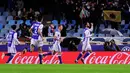 Pemain Real Sociedad merayakan gol yang dicetak Willian Jose ke gawang Atletico Madrid dalam laga La Liga di Stadion Anoeta, (6/11/2016). (AFP/Ander Gillenea)