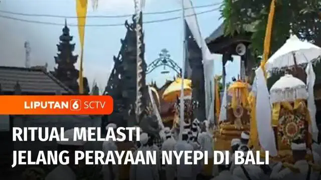 Ritual Melasti diikuti warga dari sejumlah desa di Kabupaten Jembrana, Bali. Ritual Melasti digelar jelang perayaan Nyepi.