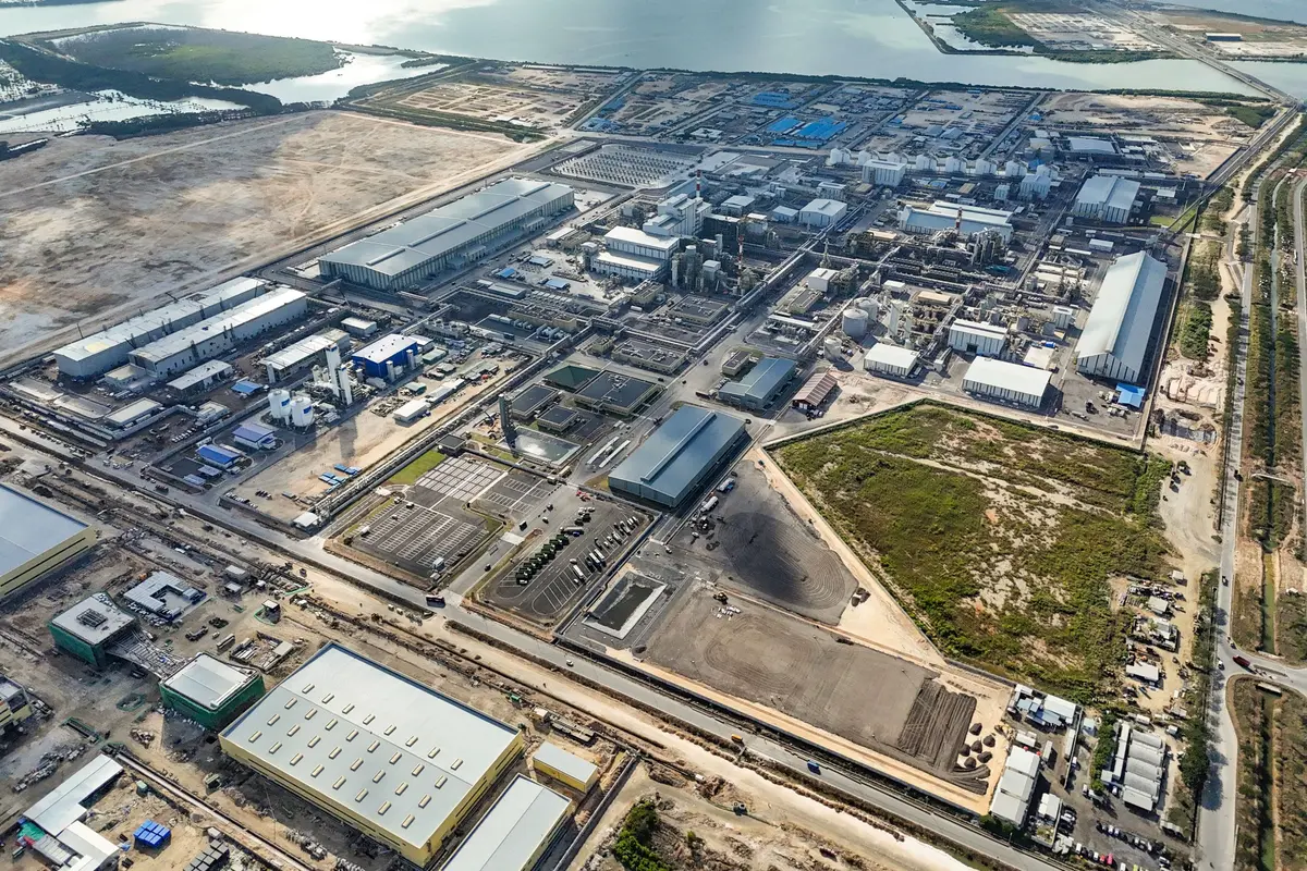 Smelter PTFI di Kawasan Ekonomi Khusus Gresik, Jawa Timur. (Foto: Freeport Indonesia)