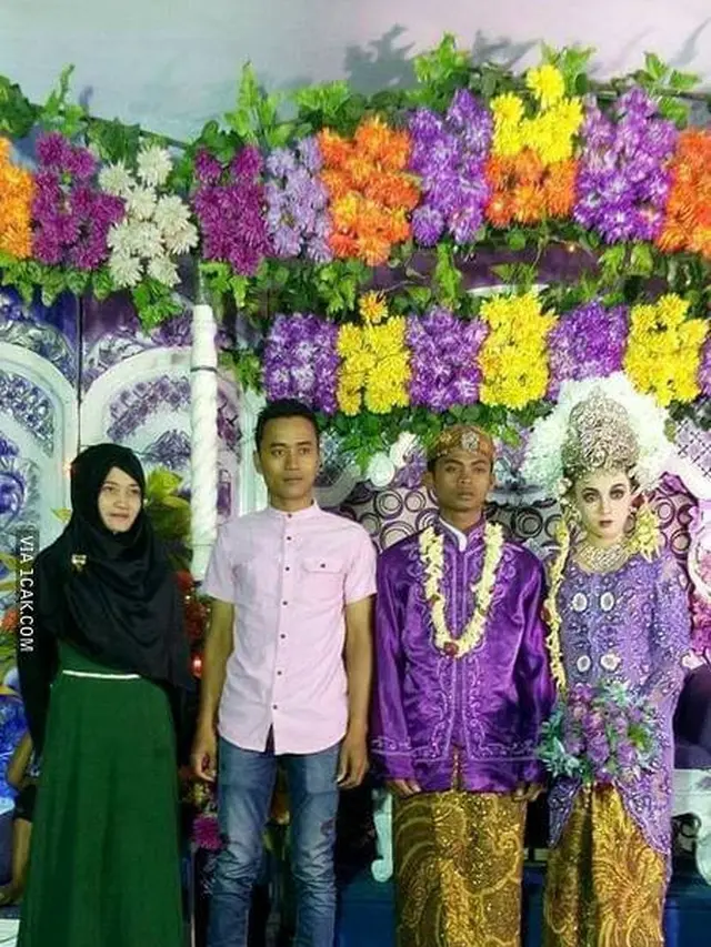 6 Potret Pengantin Terlihat Tertekan Karena Salah Pilih MUA, Riasan Harga Nawar (1cak)
