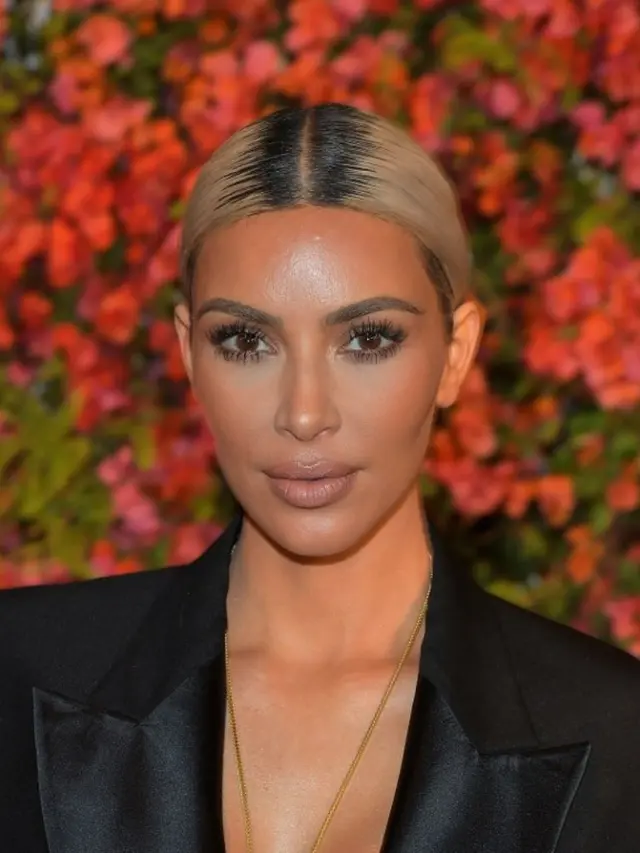 [Bintang] Kim Kardashian