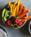 ilustrasi buah dan sayur/Photo by S'well on Unsplash