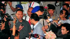 Bareskrim Polri menyatakan Wakil Ketua KPK nonaktif Bambang Widjojanto tidak ditahan hari ini. Alasannya, karena Bambang kooperatif dalam pemeriksaan sebagai tersangka di Mabes Polri.