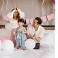 Rayakan Ulang Tahun ke-2, Ini 6 Potret Kedekatan Fita Anggriani dengan Baby Emma (sumber: Instagram.com/instagram.com/fitaanggriani)