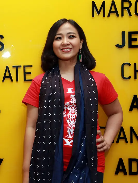 Untuk menurunkan berat badannya, Astrid tidak hanya sekedar mengikuti diet. Tapi juga melakukan olahraga secara rutin. (Deki Prayoga/Bintang.com)