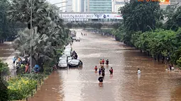 Kawasan Bisnis Sarinah Terendam Banjir