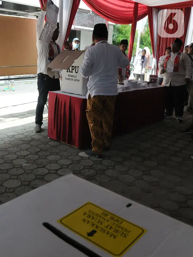 Simulasi Pemungutan dan Penghitungan Surat Suara Pemilu 2024