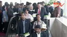 Untuk menekan tingkat kemalasan anggota DPR, telah diputuskan untuk menggunakan absensi pemindai sidik jari. Bahkan, hari Rabu dan Kamis akan dijadikan hari legislasi. 