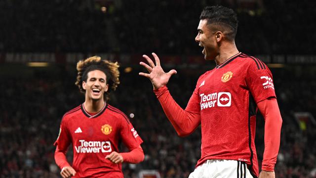 Foto: Penampilan Bintang Lima Casemiro, Bawa MU Menang Meyakinkan atas Crystal Palace di Carabao Cup