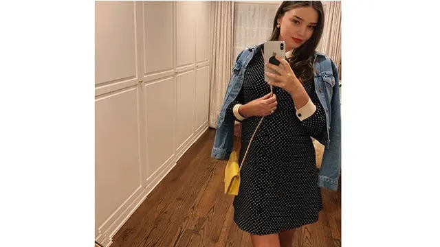 Lahirkan Anak Ke-3, Ini 7 Pesona Miranda Kerr Saat Hamil