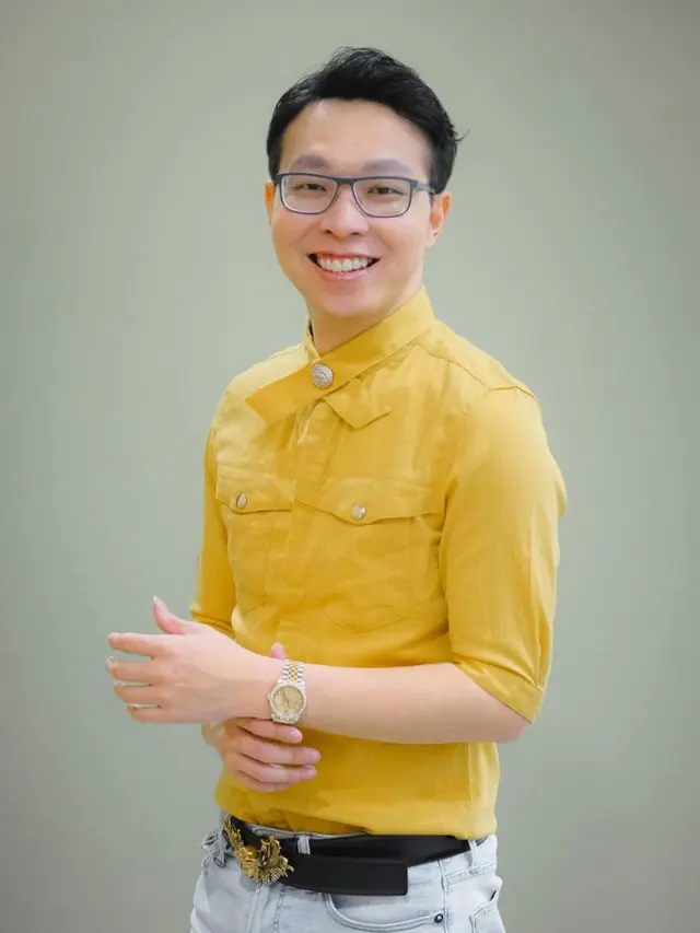Dr Richard Lee.