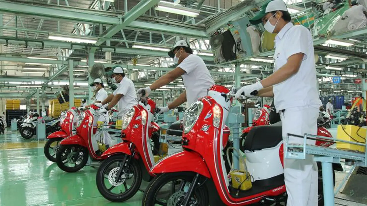 Honda Pasang Target New Scoopy eSP Laku 35 Ribu Unit