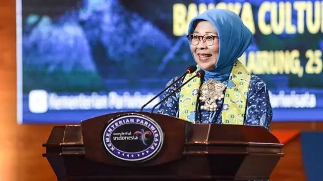 Esthy Reko Astuti