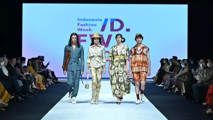 Pembukaan Indonesia Fashion Week 2022