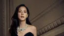 Baru pertama kali injakan kaki di Musee du Louvre, Jisoo BLACKPINK tampil sukses dengan gaya elegan [@cartier]