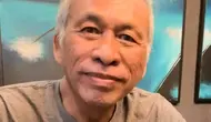 Kabar duka datang dari Darius Sinathrya. Ayahnya, Pudjono Sugiardho Kartoprawiro meninggal dunia pada Rabu (21/5/2025), dalam usia 72 tahun. (Foto: Dok. Instagram @darius_sinathrya)
