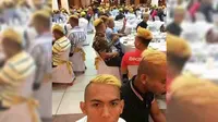 Heboh, Pria Tajir Bikin Jamuan Mewah Untuk Orang Berambut Emas