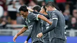Pemain 26 tahun ini terlibat aktif mengalirkan bola dengan 54 sentuhan. Tijjani juga mencatatkan 95 persen umpan akurat dan satu tekel bersih. (AP Photo/Antonio Calani)
