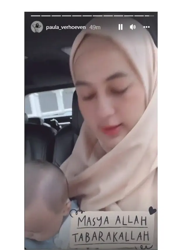6 Potret Paula Verhoeven Unggah Foto Berhijab, Banjir Pujian