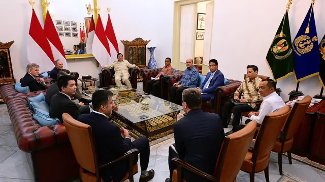 Prabowo bertemu Michael Bloomberg