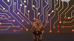 Presiden Joko Widodo memberikan pandangan terkait ekonomi dalam Pertemuan Tahunan Bank Indonesia (PTBI) 2019 di Jakarta, Kamis (28/11/2019). Acara bertema 'Sinergi Transformasi Inovasi Menuju Indonesia Maju' ini dihadiri para pelaku industri keuangan. (Liputaan6.com/Angga Yuniar)