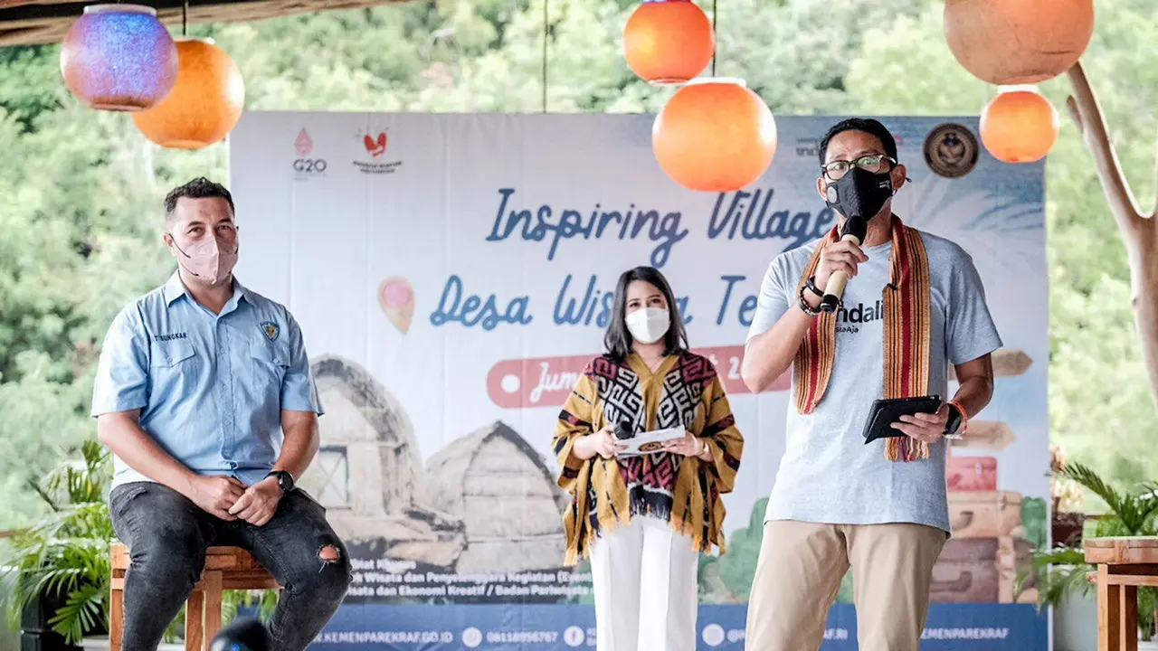Menteri Sandiaga Uno Bersama Komunitas Motor