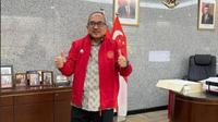 Dubes RI untuk Singapura Suryopratomo Beri Dukungan untuk Timnas Indonesia di Piala AFF 2020. (dok.Instagram @suryo.pratomo/https://www.instagram.com/p/CXN4vzKPhBl/Henry)