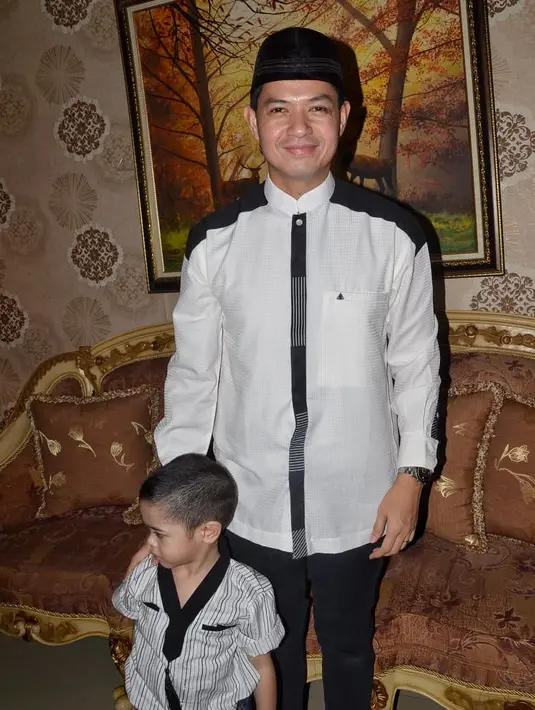 Dude Herlino dan Alyssa Soebandono