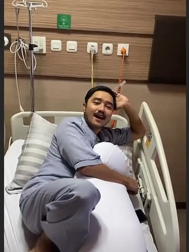 Dirawat di Rumah Sakit, Ini 6 Potret Kondisi Terbaru Abash Kekasih Lucinta Luna