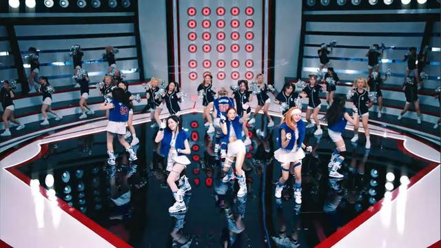 Meski Pecahkan Rekor, Netizen Sebut Visual Video BABYMONSTER Basi dan Kuno