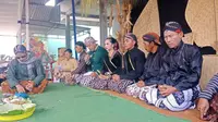 Prosesi Budaya Hamerti Kirti digelar oleh umat lintas agama di Dusun Pucung Pandak, Sidorejo, Selomerto, Wonosobo. (Foto: Liputan6.com/Lambang untuk Muhamad Ridlo)