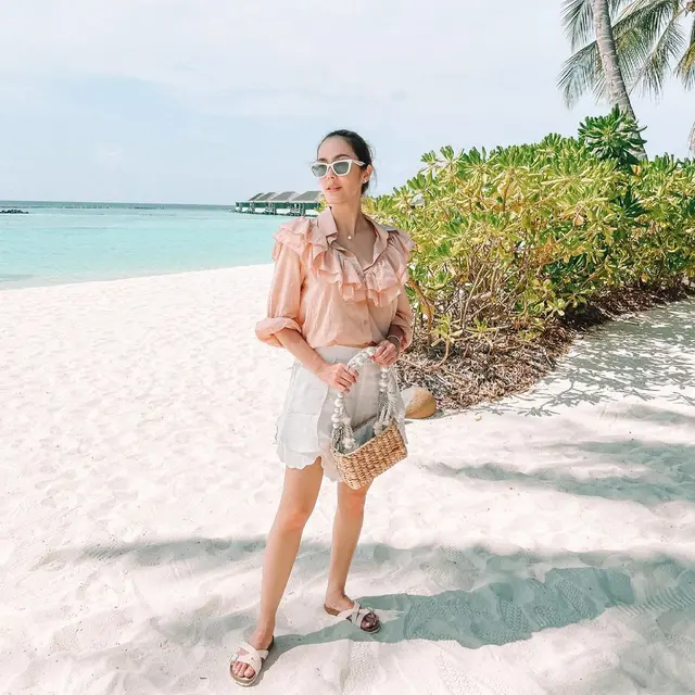 Pesona Muda Cathy Sharon