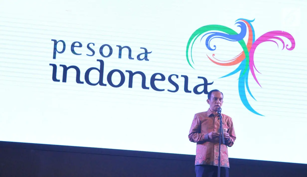Direktur Utama PT. Debindo-ITE, Effi Setiabudi memberikan sambutan saat pembukaan Indonesia Sport Expo Forum (ISEF) 2017, Tangerang, Kamis (18/5). (Liputan6.com/Helmi Afandi)