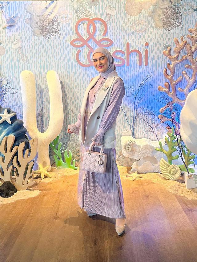 6 Gaya Hijab Irish Bella ala Cewek Kue, Bisa Ditiru untuk Tampilan Cerah Reuni Saat Buka Bersama