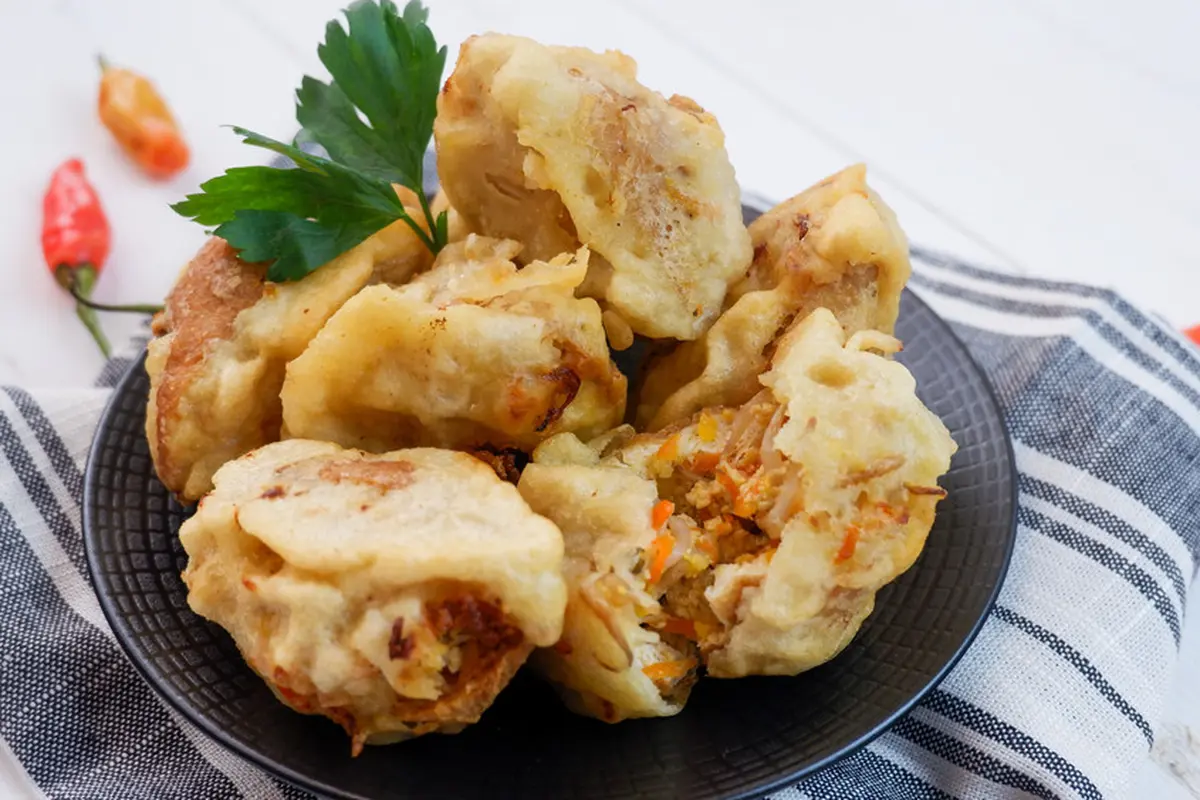 tahu isi