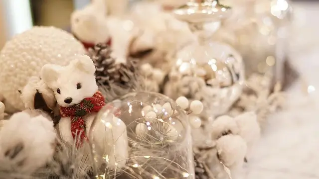 Sambut Natal, Ini 7 Potret Dekorasi Rumah Sandra Dewi Bertema White Christmas.